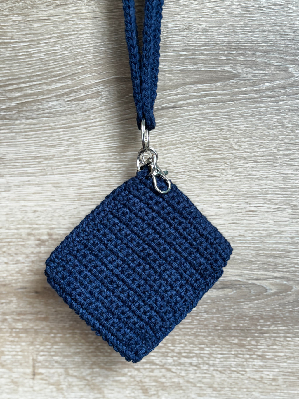 Crochet keychain with card holder - Navy