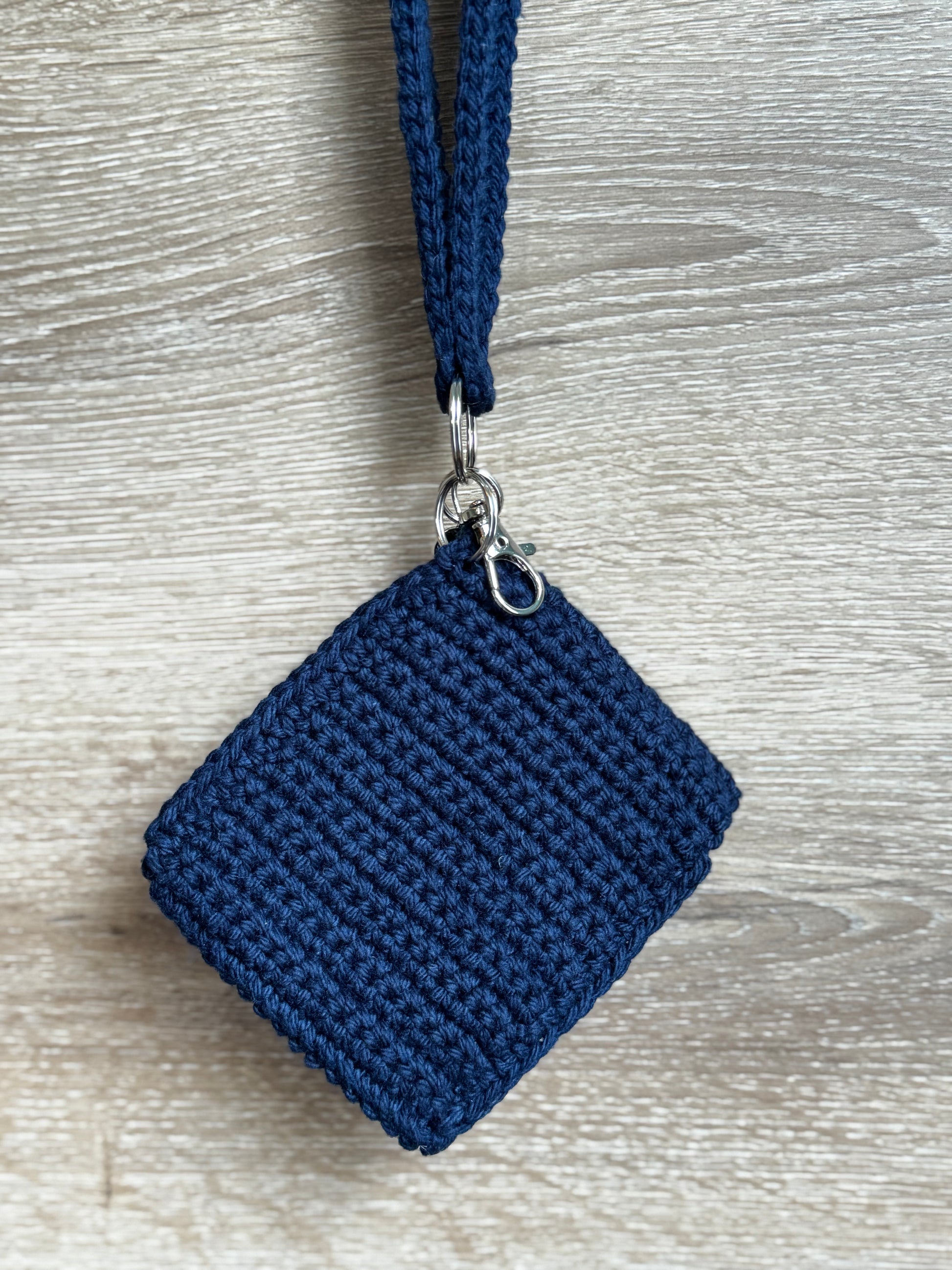 Crochet keychain with card holder - Navy