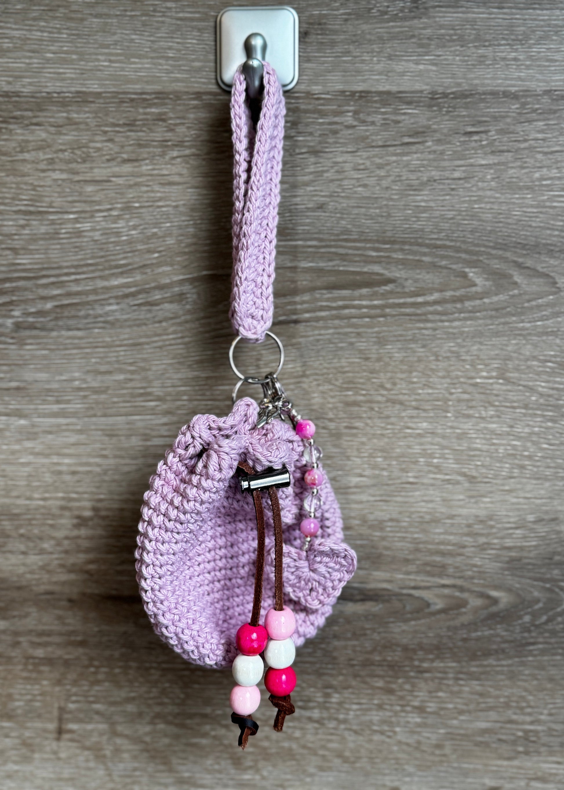 Crochet keychain with pouch - Pink